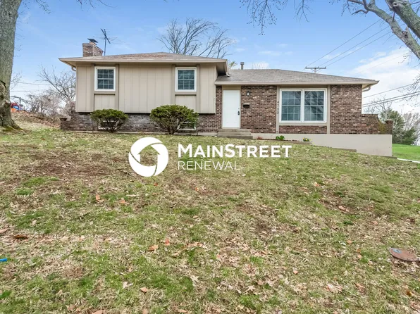 4700 Bond St, Shawnee, KS 66203