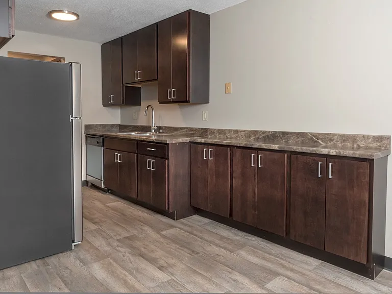 Shoreview Grand — Photo 60
