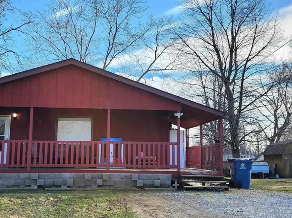 260 Clover St, Moro, IL 62067