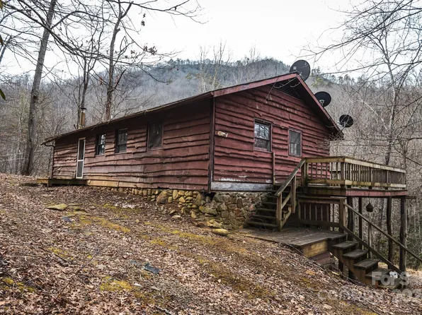 30 Panther Branch Rd, Canton, NC 28716