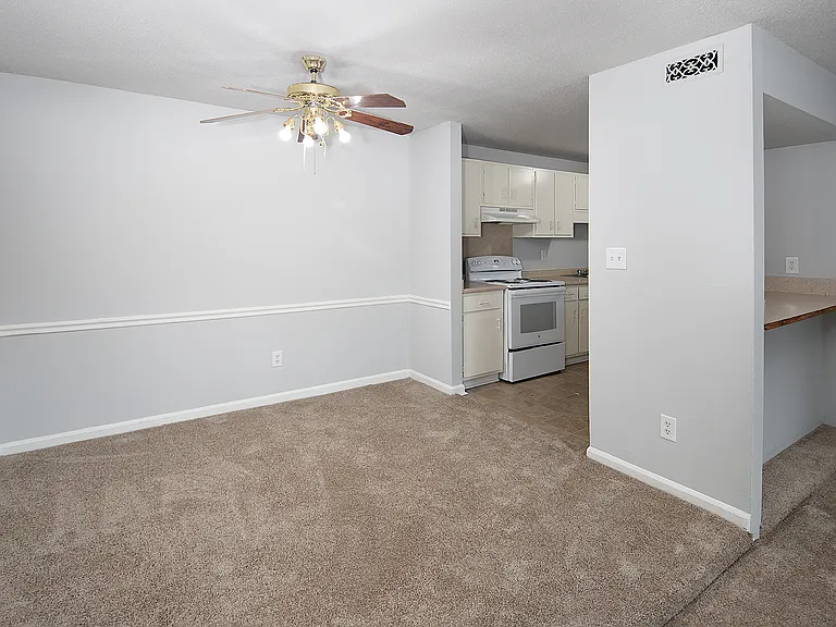 849 Farmhurst Dr #D — Photo 27