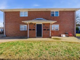 9626 10th View St, Norfolk, VA