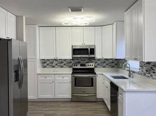 208 Magnolia Ave, Fort Lauderdale, FL 33325