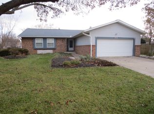 320 Maple Ave, Pickerington, OH 43147