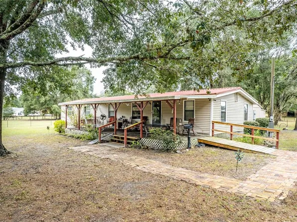 35633 Johns Ln, Eustis, FL 32736