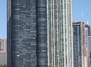 155 N Harbor Dr APT 203, Chicago, IL 60601