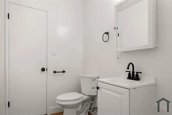 3862 Potomac Ave #2 — Photo 17