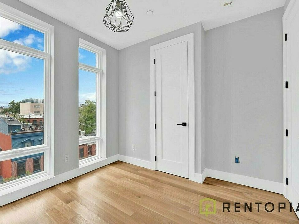 1st image of 58 Palmetto St #301