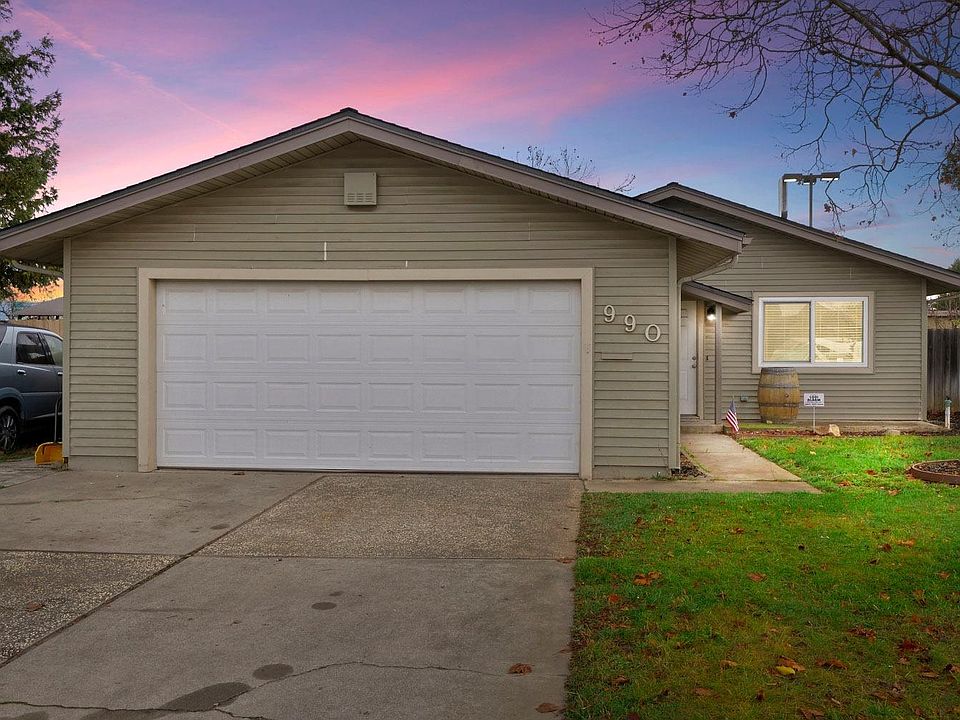 1st image of 990 Casado Dr