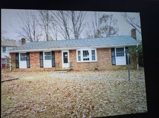 2124 Jarman Ln, North Chesterfield, VA 23235