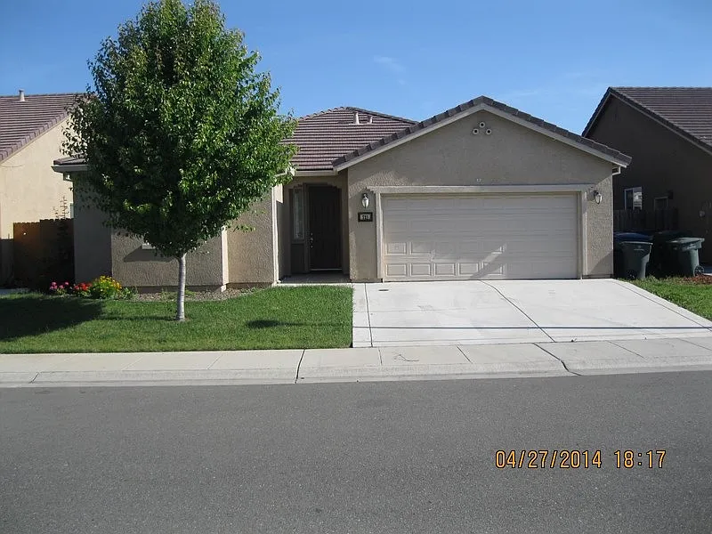 721 Frayne Way photo 1