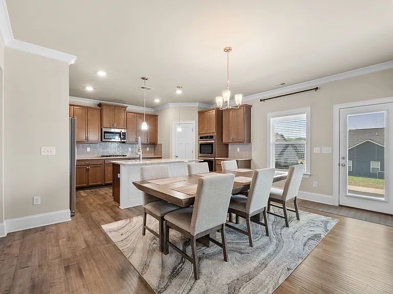 7435 Red Poppy Dr — Photo 16