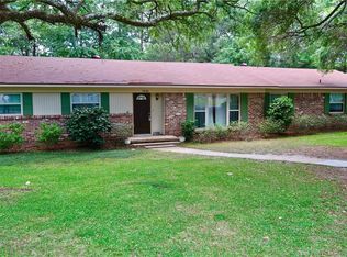 1200 Beacon Ln, Mobile, AL 36693