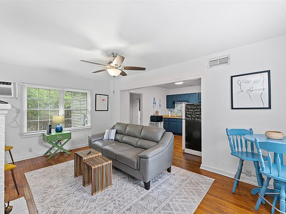 4th image of 2760 N Chadwick Dr Unit 2