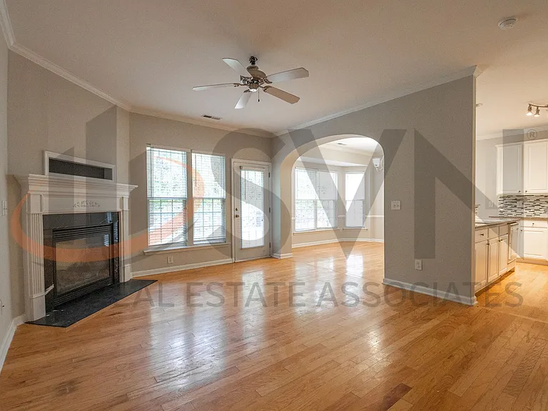 1007 Red Hat Ln — Photo 7
