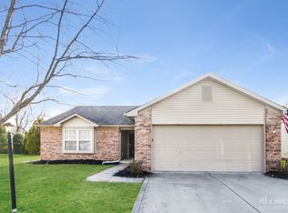 2613 Cooper Pointe Cir, Indianapolis, IN 46268
