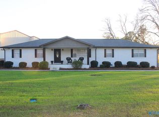 202 Helen St, Rainbow City, AL 35906