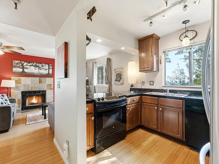 1650 Iron Horse Loop Rd #H5 — Photo 11