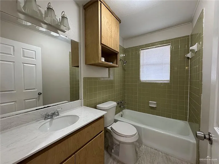 2841 Sycamore Ave — Photo 10