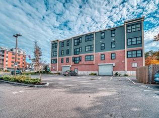 9 Independence Ave UNIT 107, Braintree, MA 02184