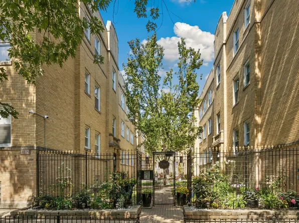 1338 W Estes Ave APT 3N, Chicago, IL 60626