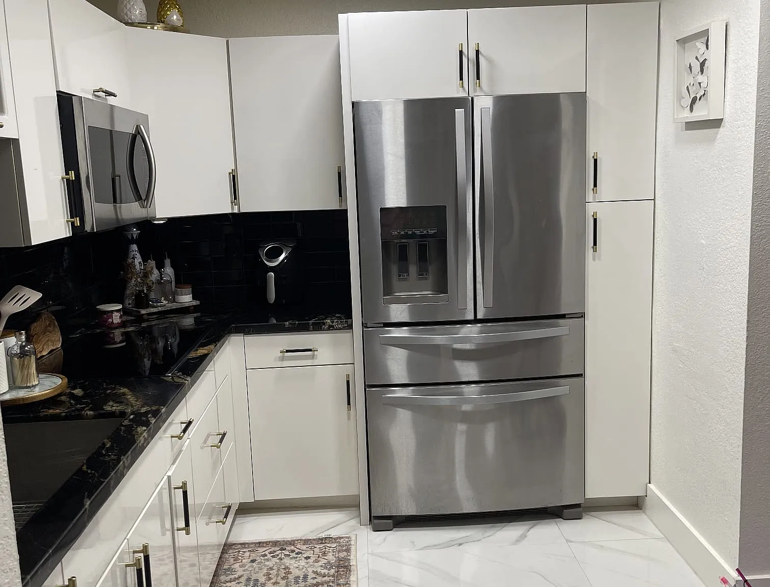 2 bed, 2.0 bath, 918 sqft, $2,600 — Photo 1