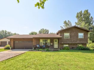 2752 Lee Hill Dr, Mayville, MI 48744