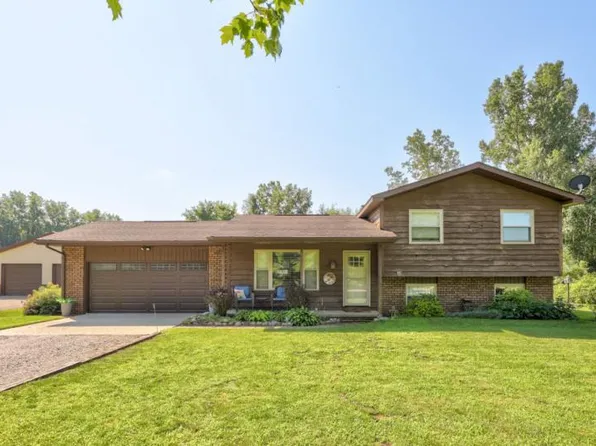 2752 Lee Hill Dr, Mayville, MI 48744