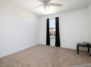 10111 Sparrow Way, Universal City, TX 78148