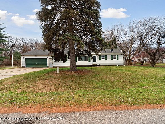 4th image of 4735 Tolland Ave