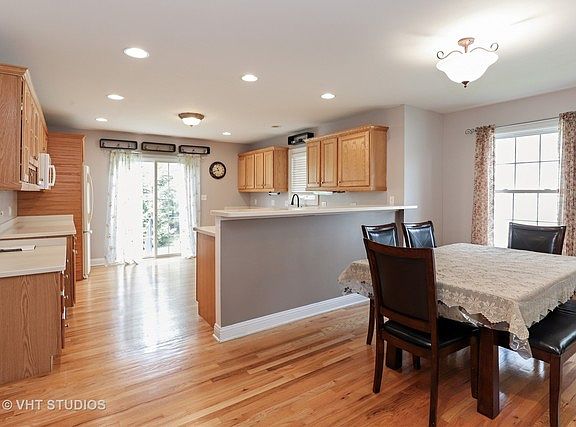 5th image of 1526 Queen Ann Ln #0