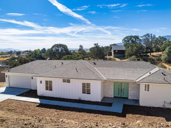 21204 Stage Dr, Tehachapi, CA 93561