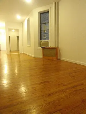 Rented by Citi Habitats | media 40