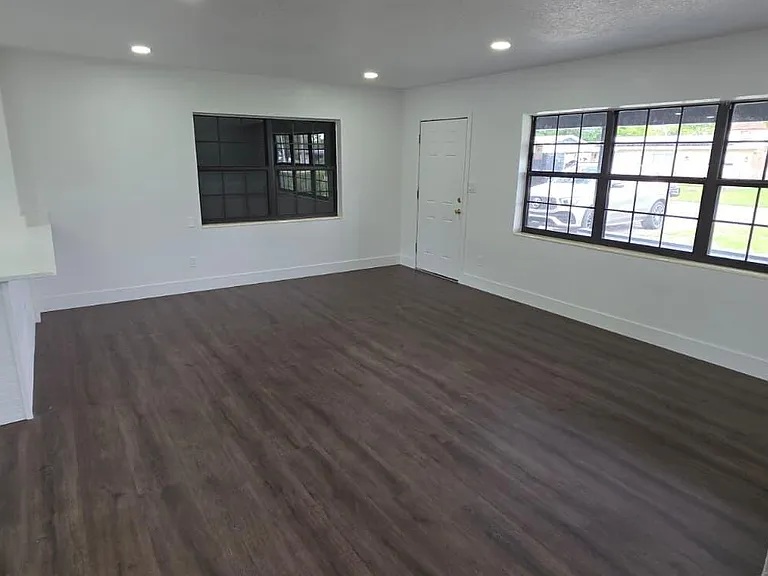 4785 Tuscarora Rd — Photo 5