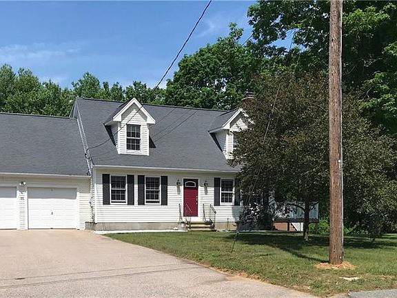 4th image of 11 Oak Ridge Dr