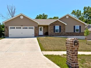 535 Sceptre Rd, Wentzville, MO 63385
