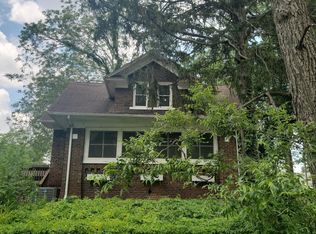 601 S 23rd Pl, Decatur, IL 62521