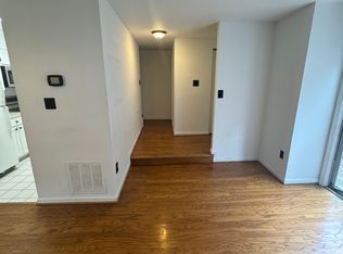 1114 N Utah St, Arlington, VA 22201
