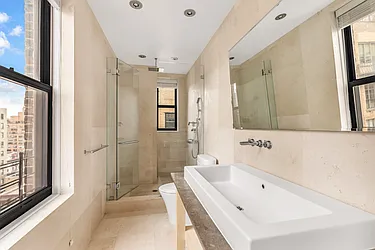 Rented by Sotheby's International Realty