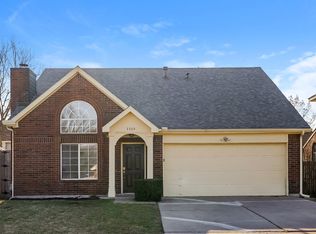 3305 Wilmington Dr, Grand Prairie, TX 75052