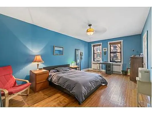 Sold by Douglas Elliman | media 20