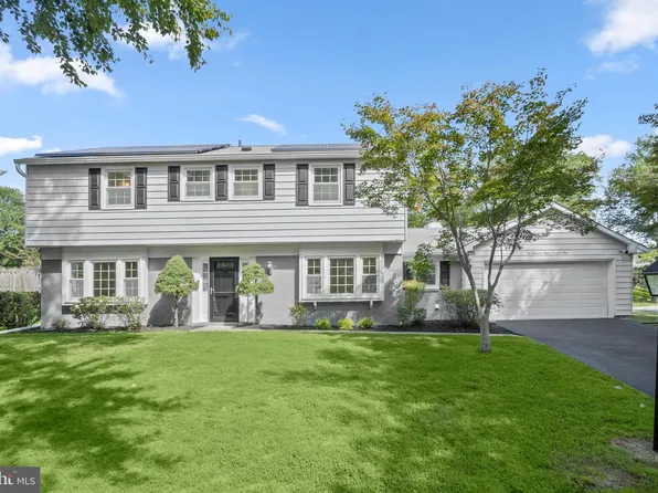 2801 Village Ln, Silver Spring, MD 20906