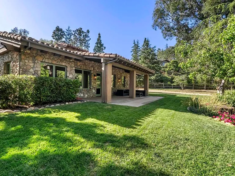 5330 San Elijo — Photo 1