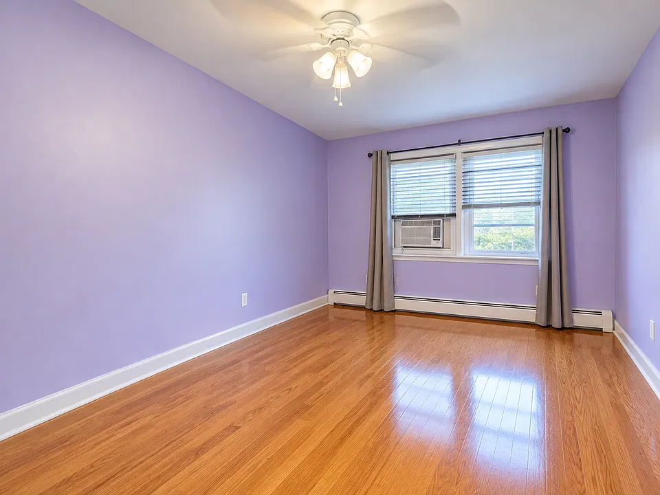 16-40 Bell Blvd #2