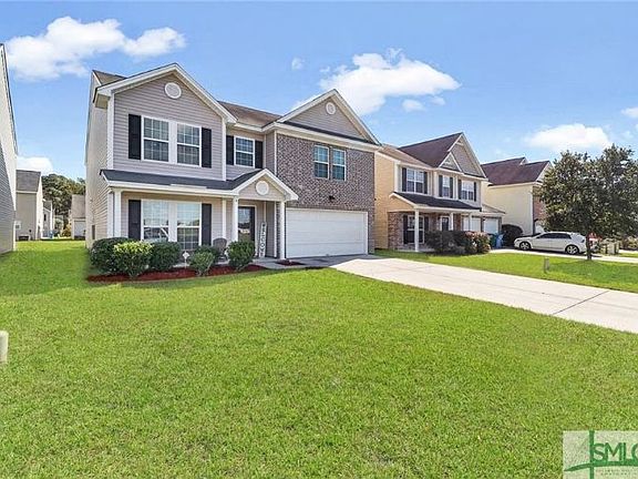 2nd image of 4 Miller Park Cir