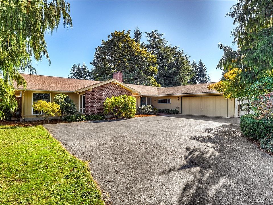 1st image of 526 Van De Vanter Ave