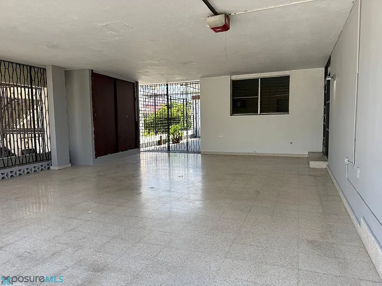 314 Manuel F Rossy — Photo 19