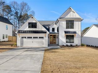 502 Level Creek Rd, Buford, GA 30518