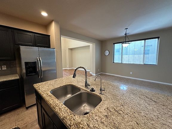 3rd image of 147 E Carob Dr