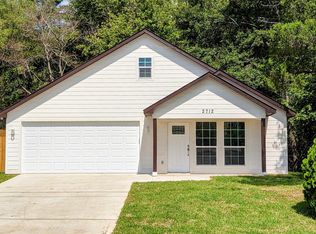 2712 Calloway Rd, Tyler, TX 75707